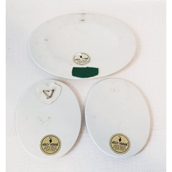 Vintage Holly Hobbie Porcelain Picture Frame & 3 Wall Plaques Japan - Picture 6 of 6